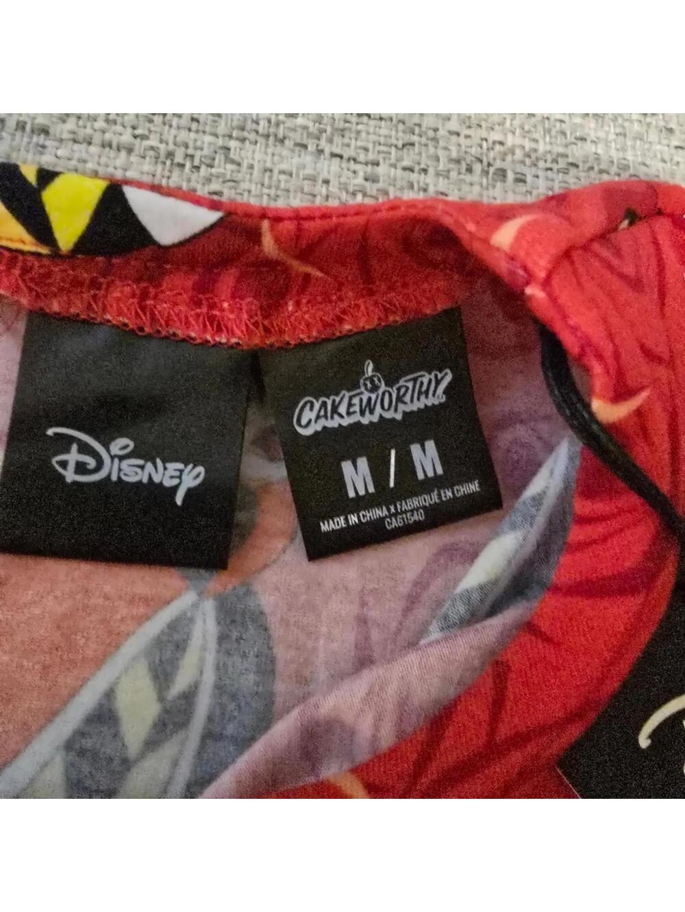 Disney x Cakeworthy Queen of Hearts Red Skater Dress Size Medium NWT - Picture 4 of 8